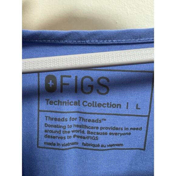 Figs Technical Collection Scrub Top Women’s Large Blue V-Neck Short Sleeve - Picture 4 of 4
